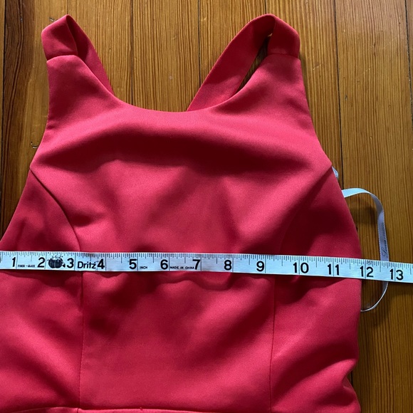 Lover’s + Friends red fitted dress with criss cross straps size Small. - Picture 11 of 13